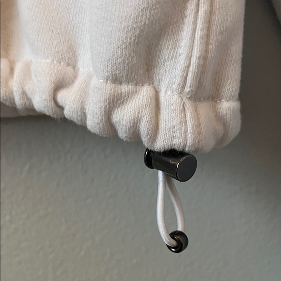 Abercrombie & Fitch White Cropped Quarter-Zip Pullover - Picture 3 of 9